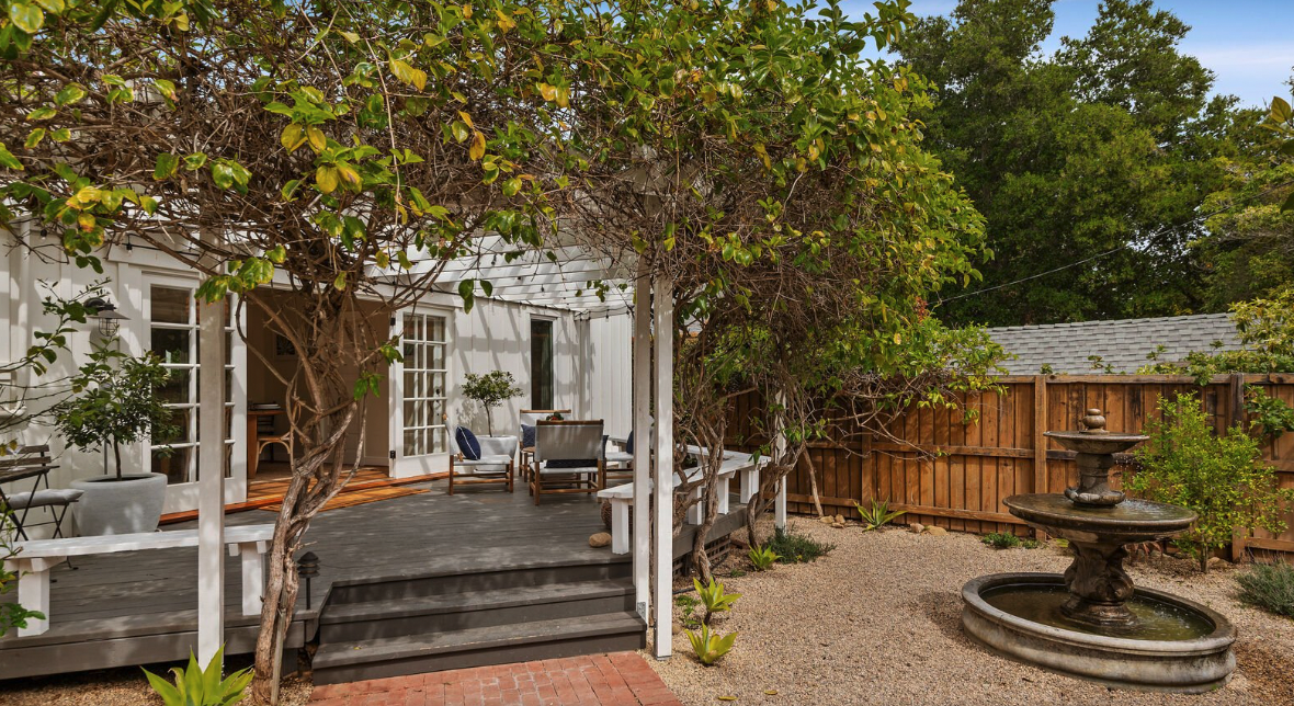 Jameson House - Image 21